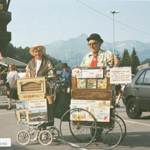 Hildegard und Willi Becker beim „Festival International de la Musique Méchanique“ im schweizerischen Les Gets, 1994 (c) Andreas Seim