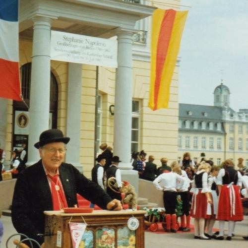 „Trachtenfest“ am Karlsruher Schloss, Juni 1989 (c) Andreas Seim