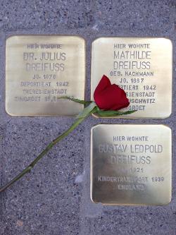 Stolpersteine in Bruchsal. Aufnahme: Jörg Friedmann.