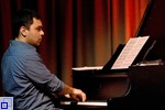 Carlos Mendez am Klavier